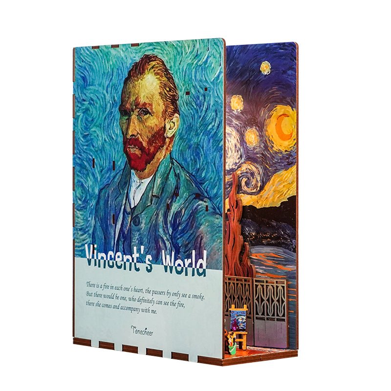 Vincent's World book nook - Image 3